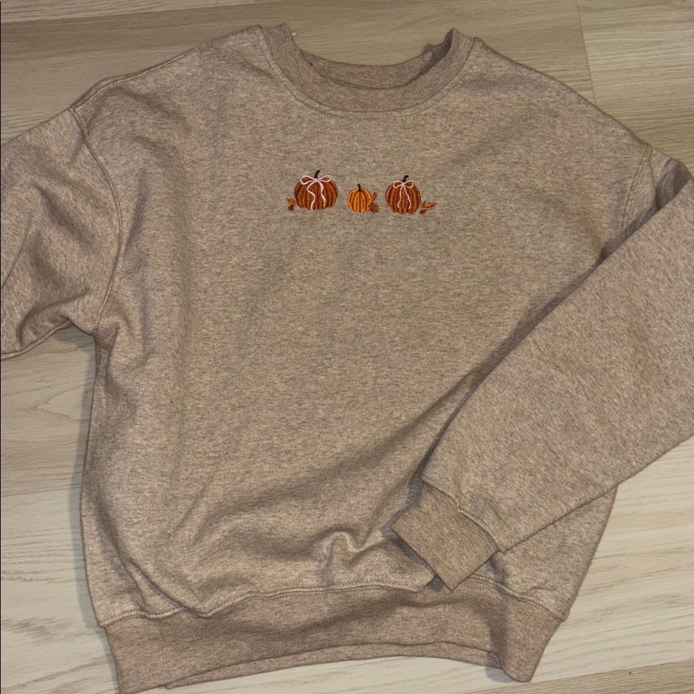 Pumpkin Pullover🎃🎀